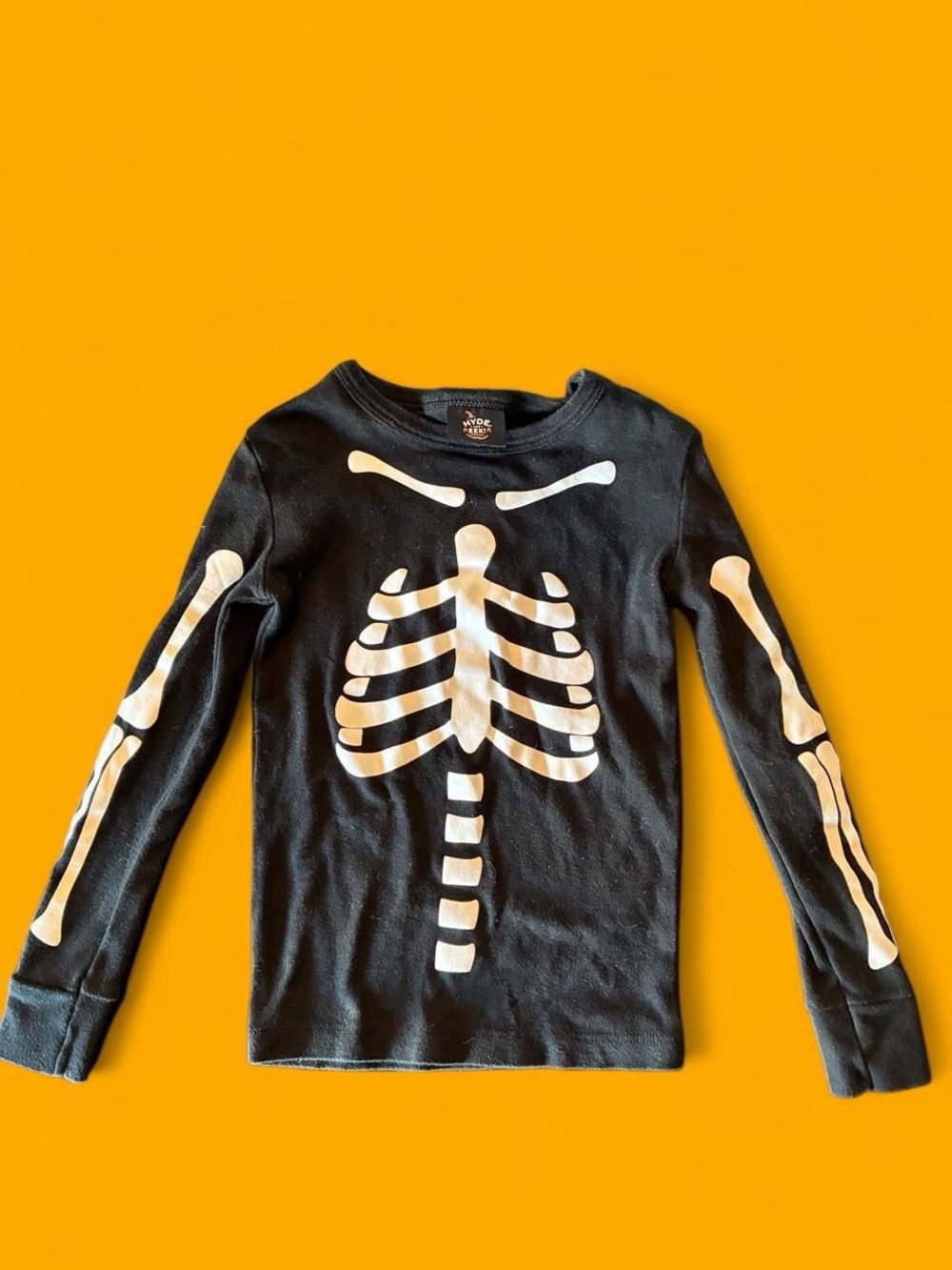 Kids Halloween spooky longsleeve size 5 kids